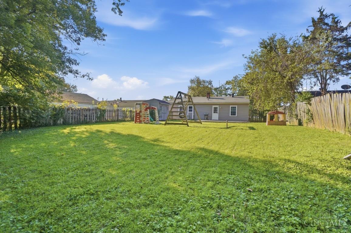 1062 Garnoa Drive, Springfield Twp., OH, 45231 — photo 32