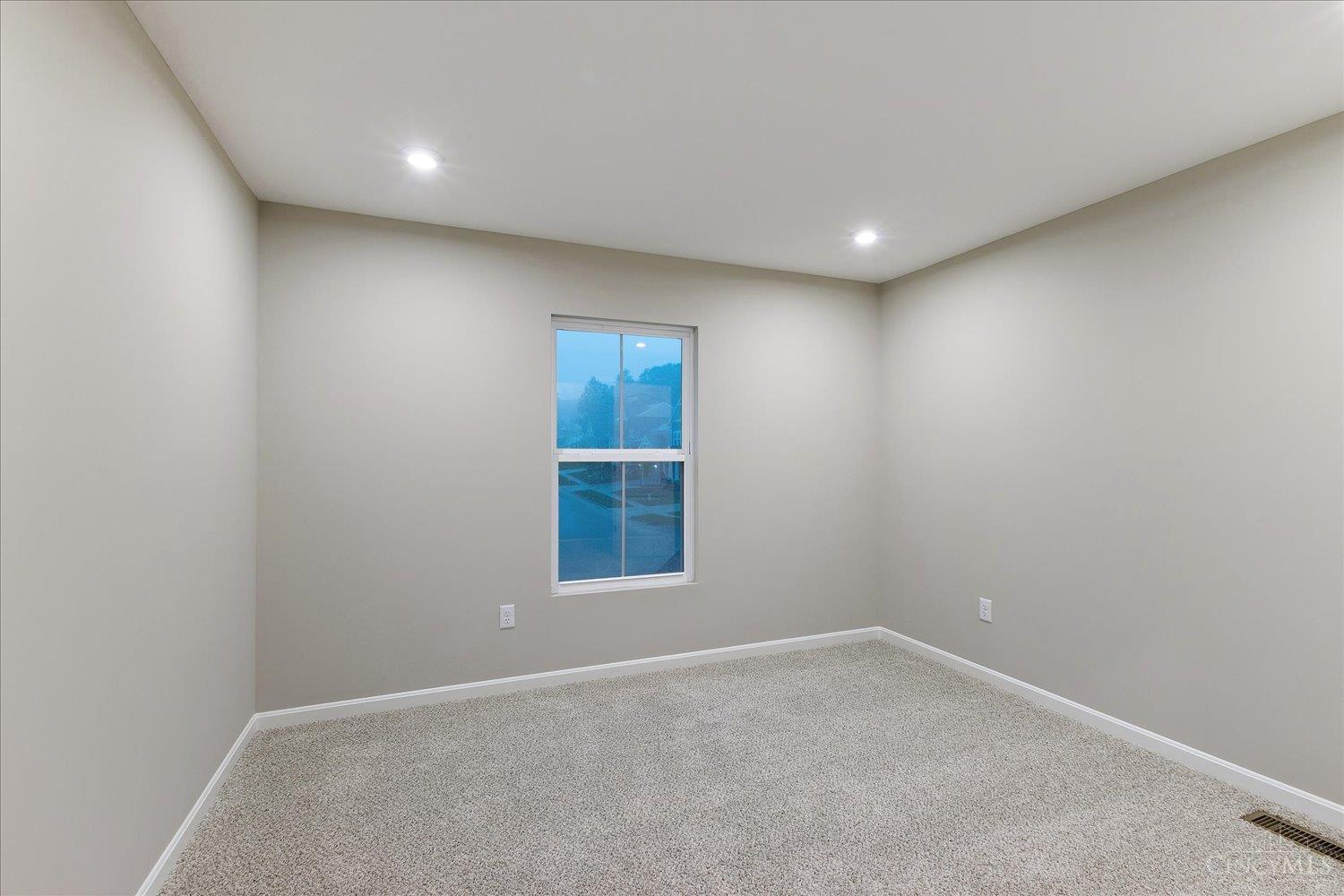 2572 Golden Leaf Drive, Beavercreek, OH, 45431 — photo 18