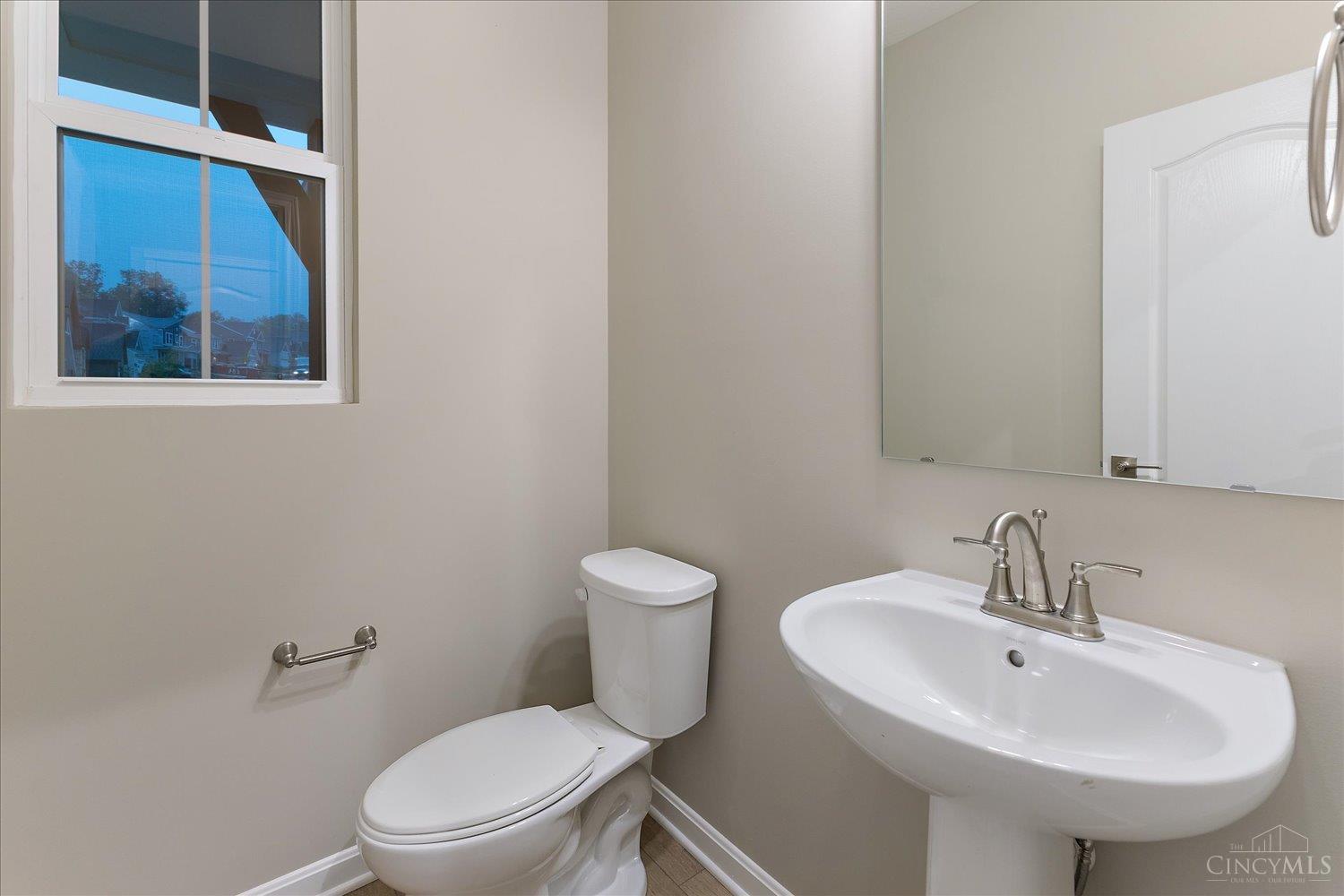 2572 Golden Leaf Drive, Beavercreek, OH, 45431 — photo 22