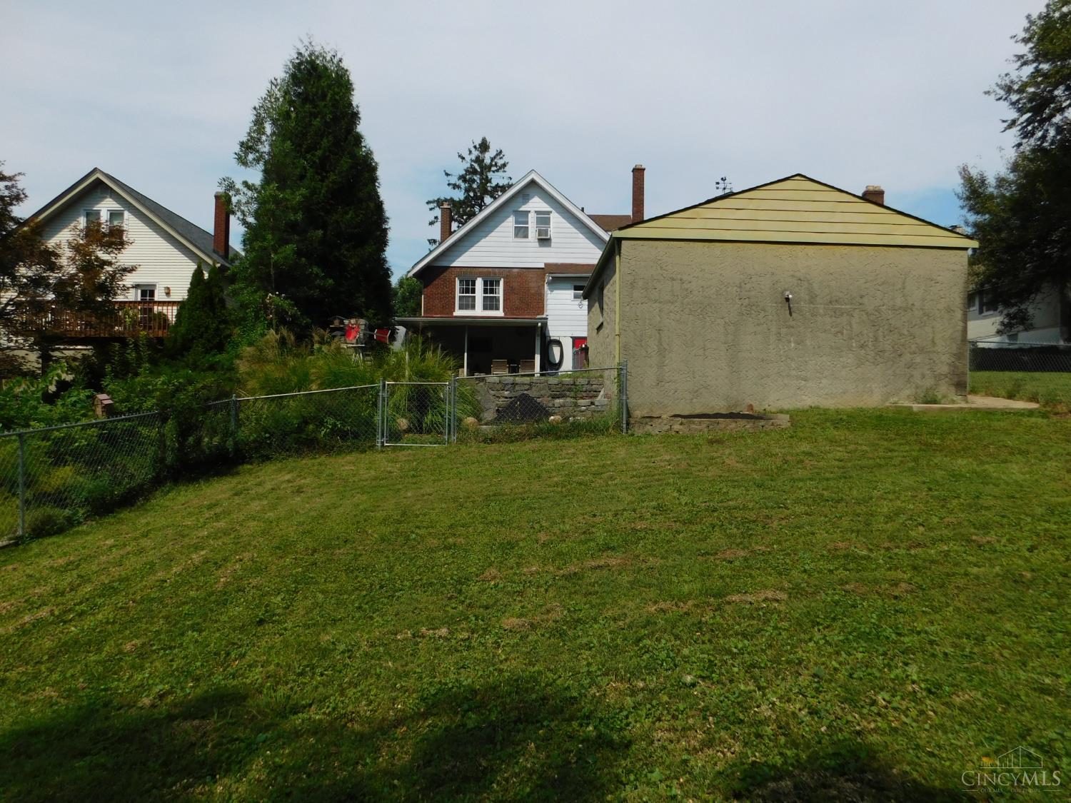 4467 Grove Avenue, Green Twp, OH, 45211 — photo 9