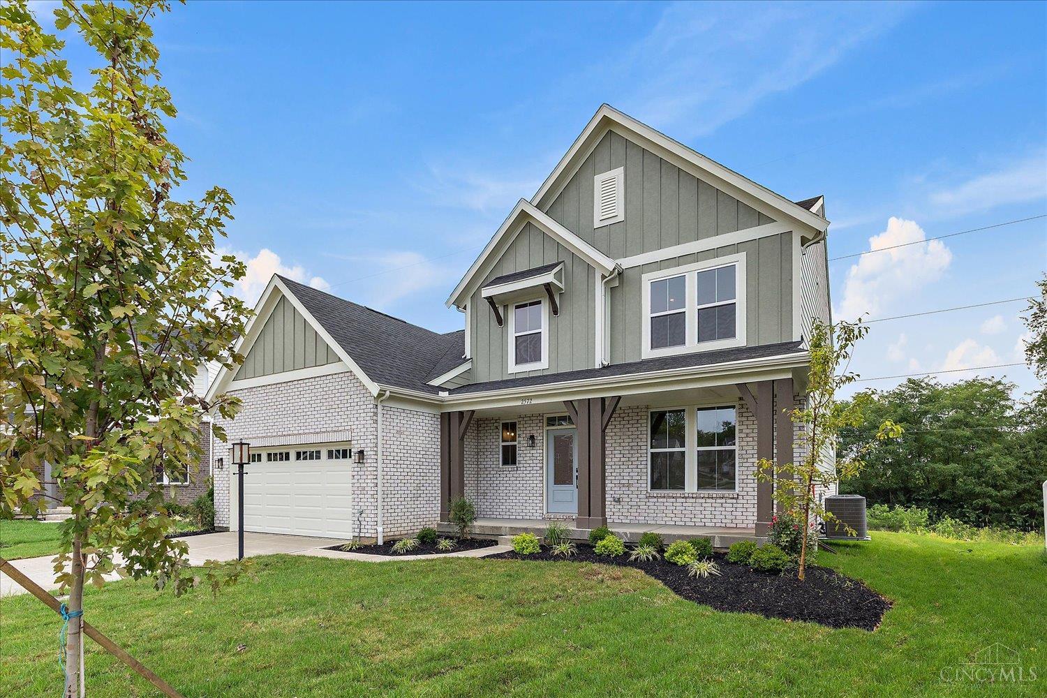 2572 Golden Leaf Drive