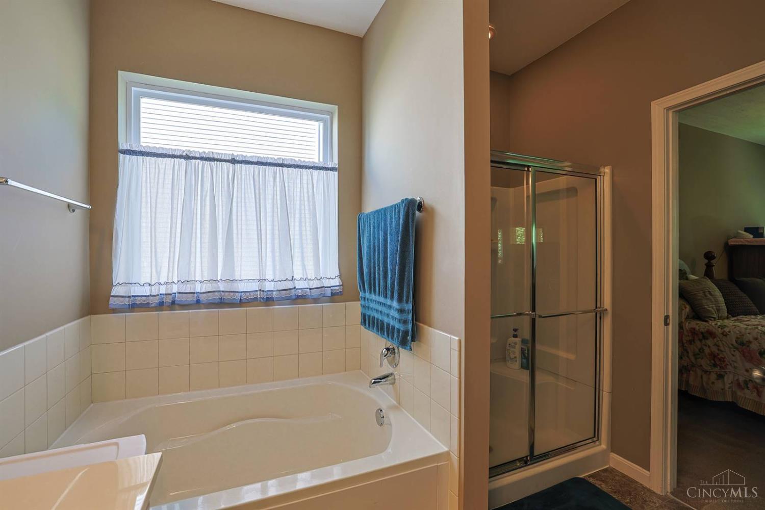 954 London Court, Union Twp, OH, 45245 — photo 16