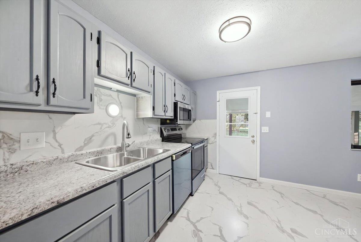 5218 Riverwatch Drive, Delhi Twp, OH, 45238 — photo 8