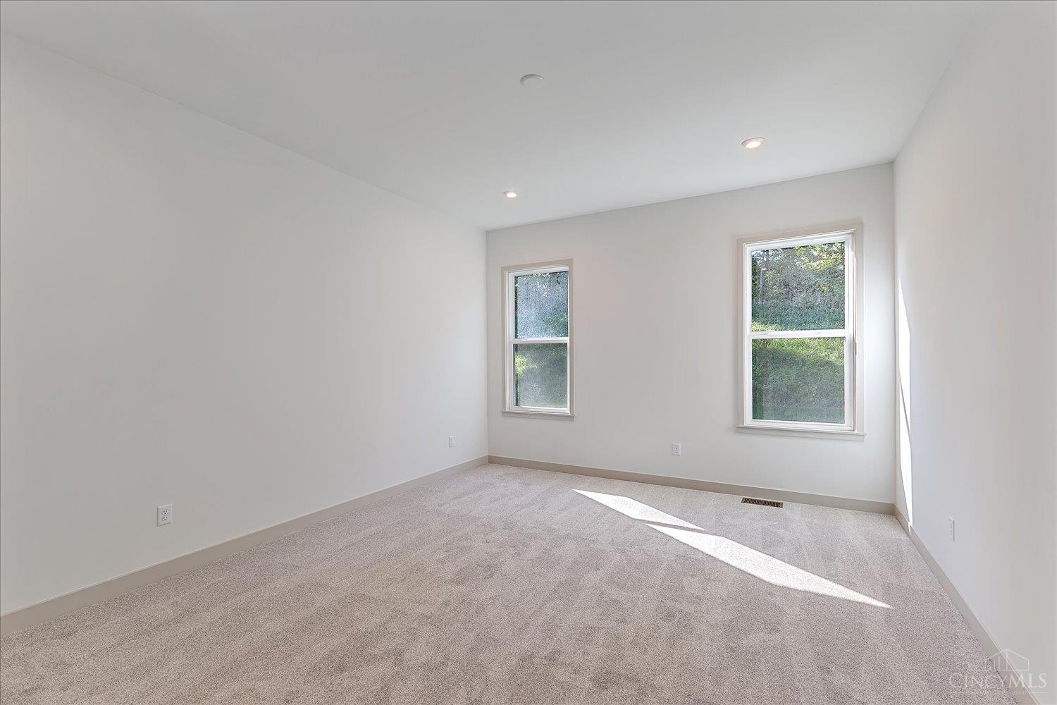 2439 Bent Grass Drive, Beavercreek, OH, 45431 — photo 13