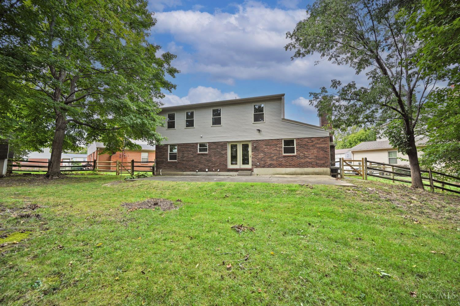 8738 Sarahs Bend Drive, Colerain Twp, OH, 45251 — photo 43