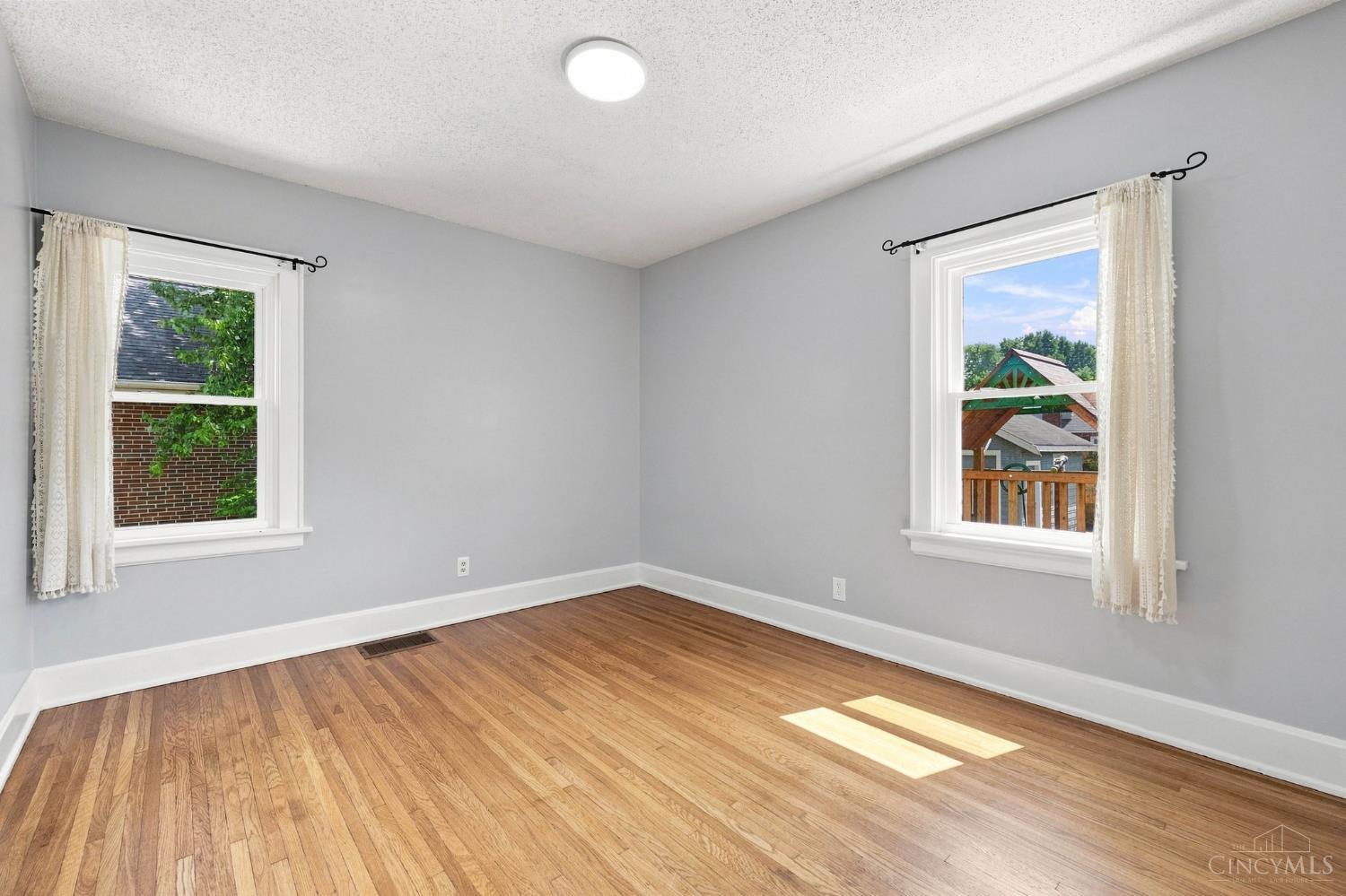 3805 Lansdowne Avenue, Deer Park, OH, 45236 — photo 15