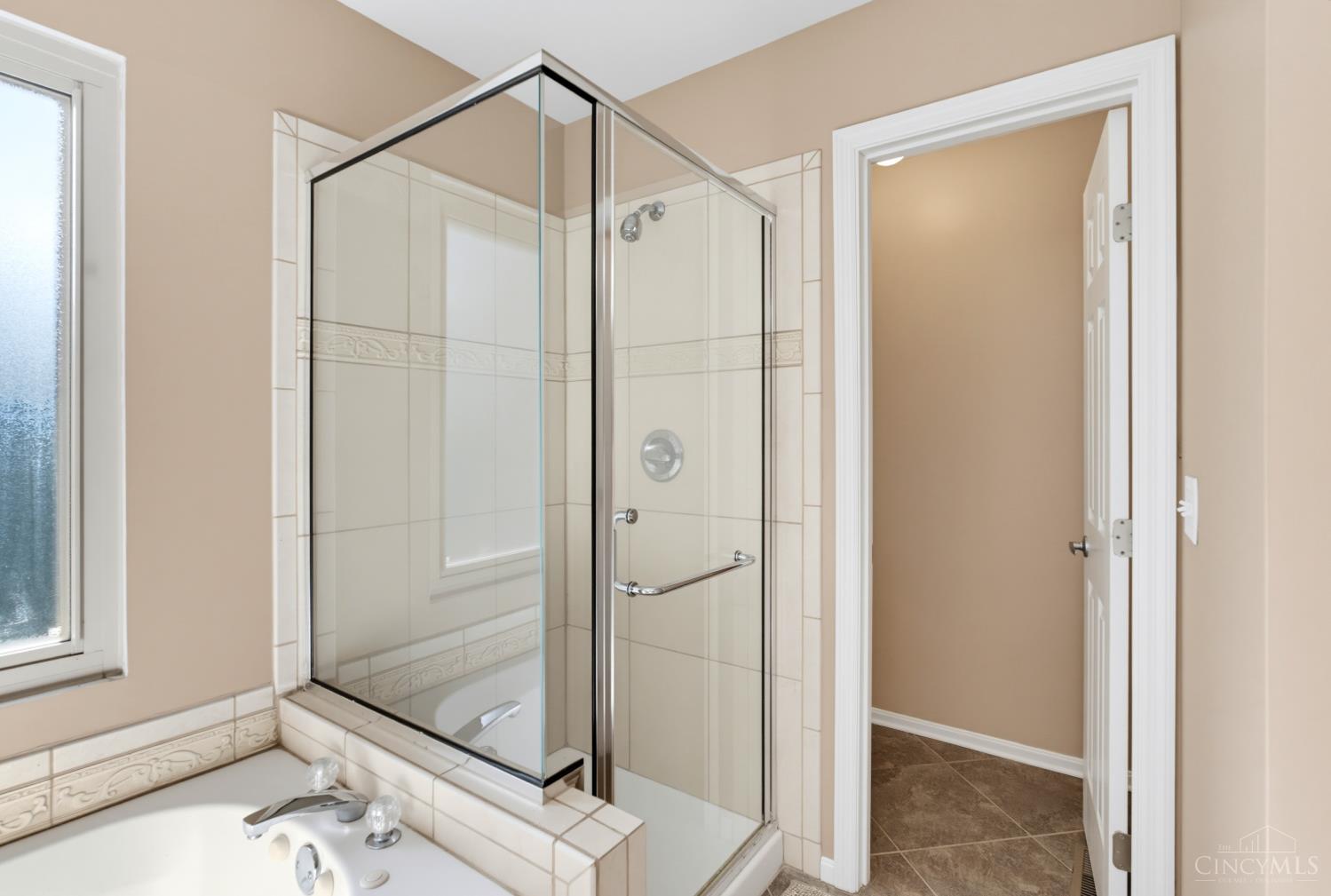 9969 Somerset Drive, Symmes Twp, OH, 45140 — photo 27