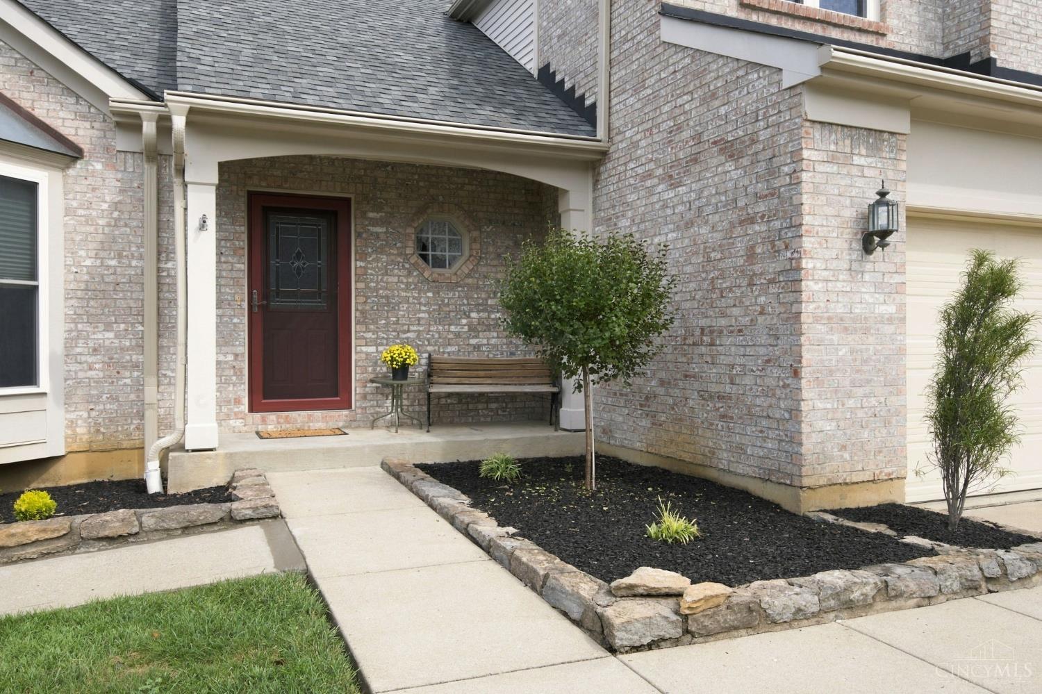 Photo 2 of Sale Pending at 710 Rosewynne Ct, Cleves, OH 45002 | MLS# 1892286 | Listing updated on 2026-09-21