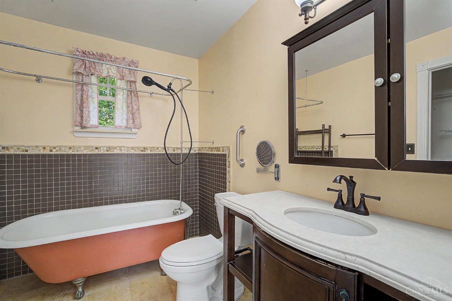 13 Wooded Ridge Drive, Batavia Twp, OH, 45102 — photo 22