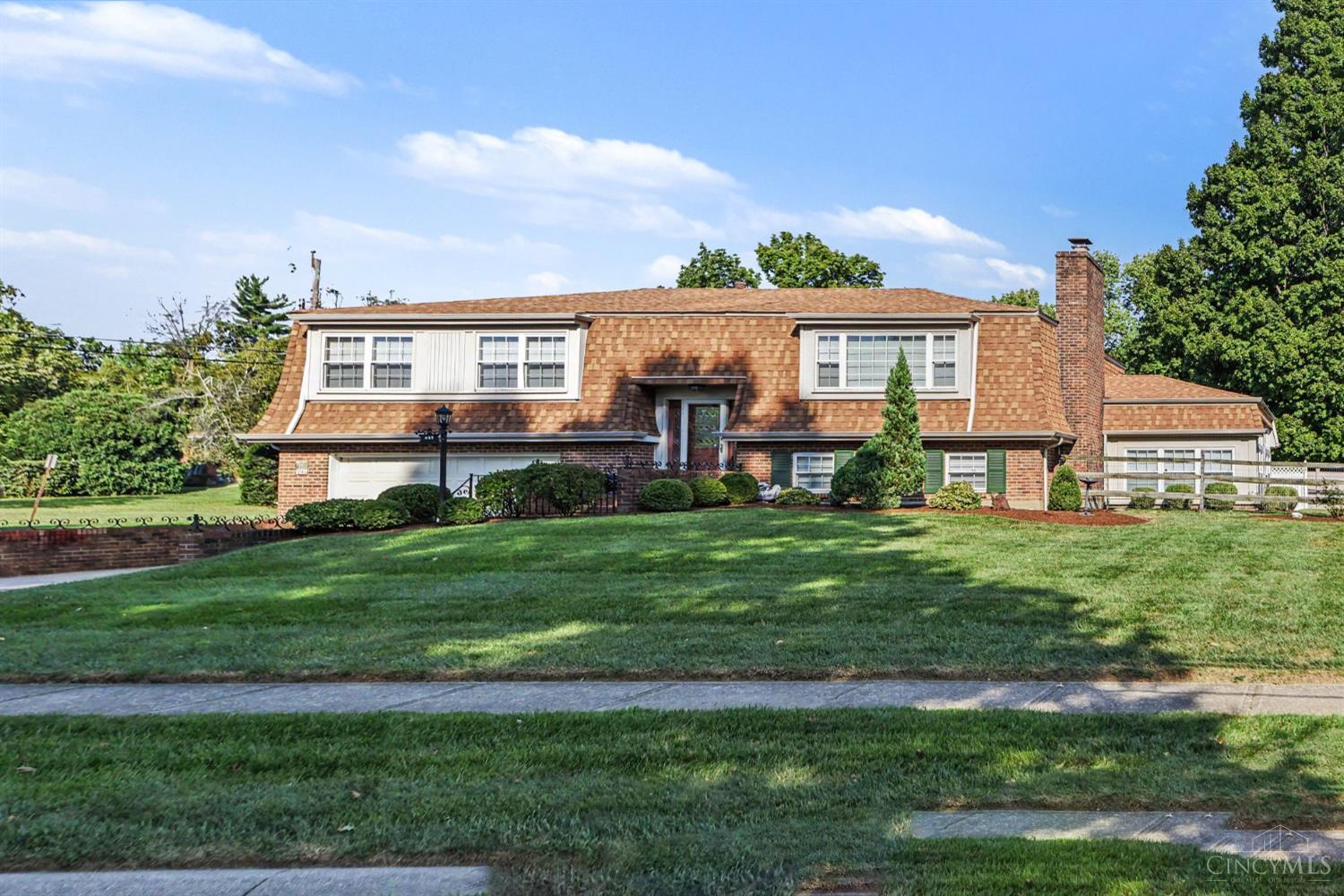 Photo 2 of Single family home for sale at 496 Sunaire Ter, Delhi Twp, OH 45238 | MLS# 1894138 | Listing updated on 2026-10-02
