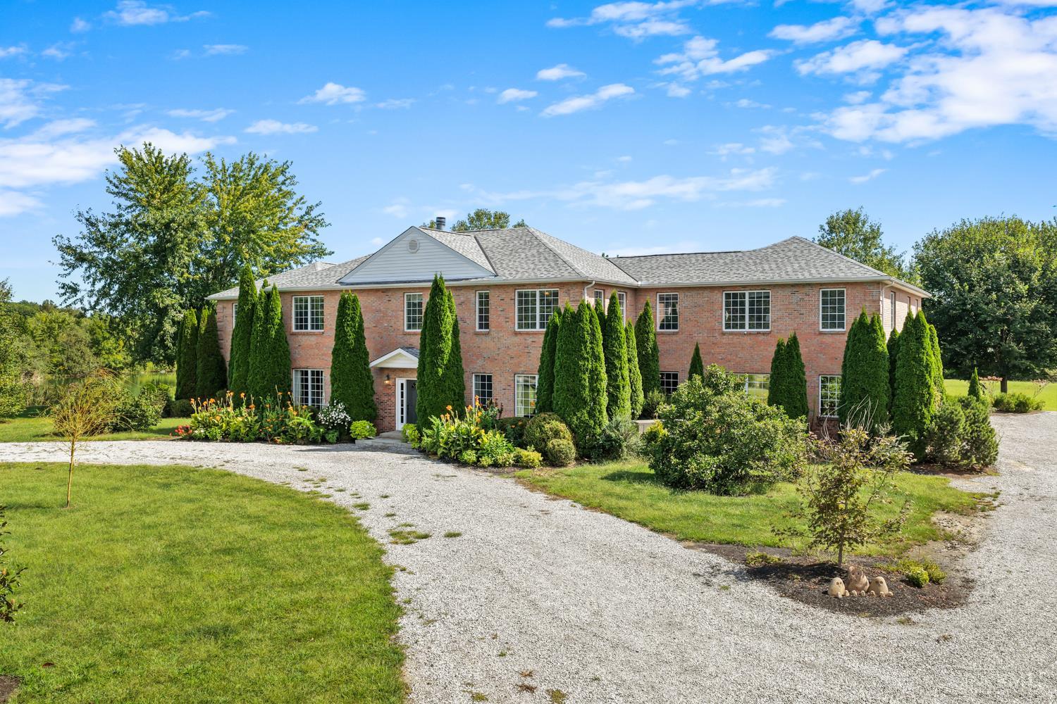 Photo 2 of Mansion for sale at 5916 Berger Dr, Stonelick Twp, OH 45122 | MLS# 1893792 | Listing updated on 2026-10-21