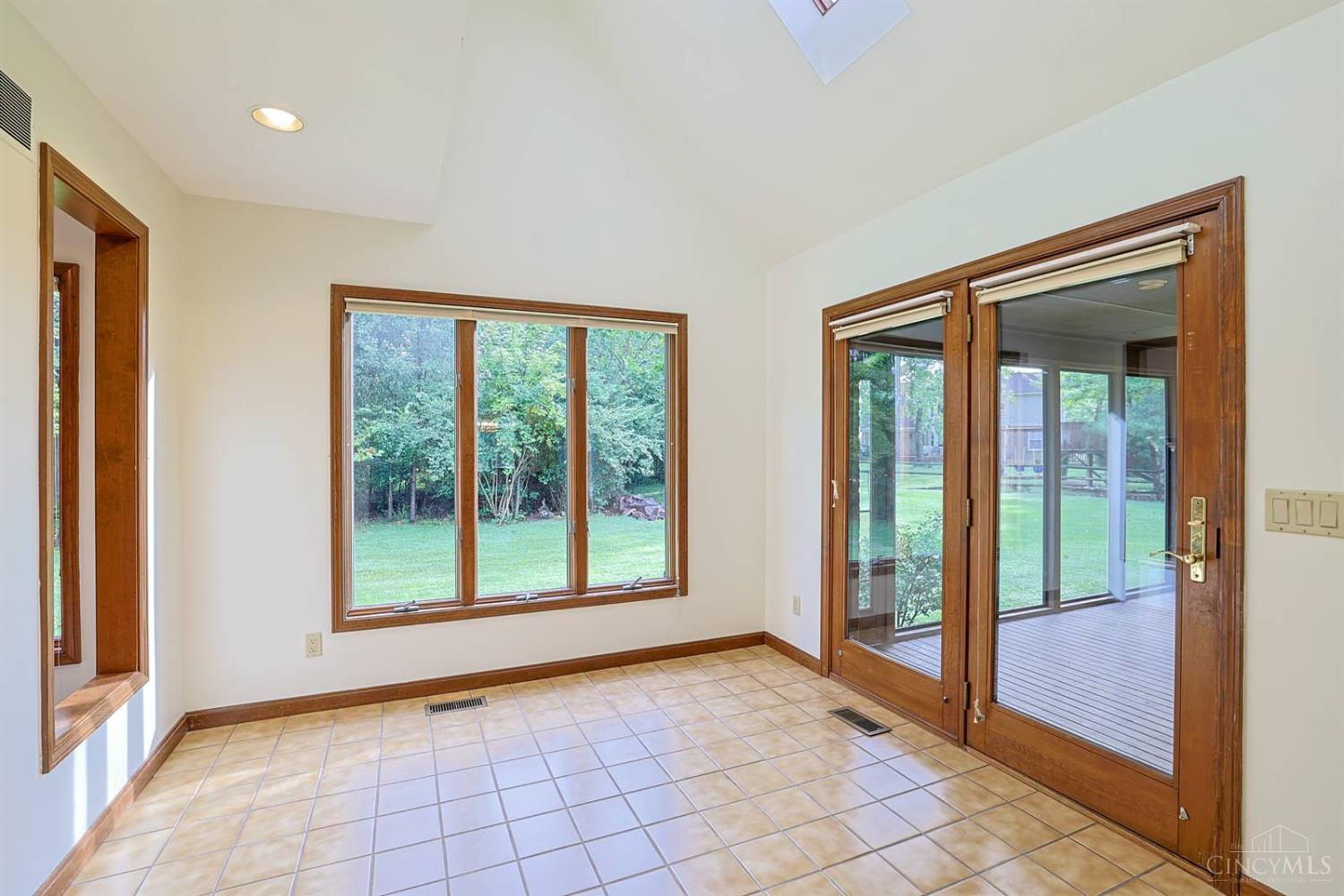 9202 Souffle Circle, Symmes Twp, OH, 45140 — photo 13