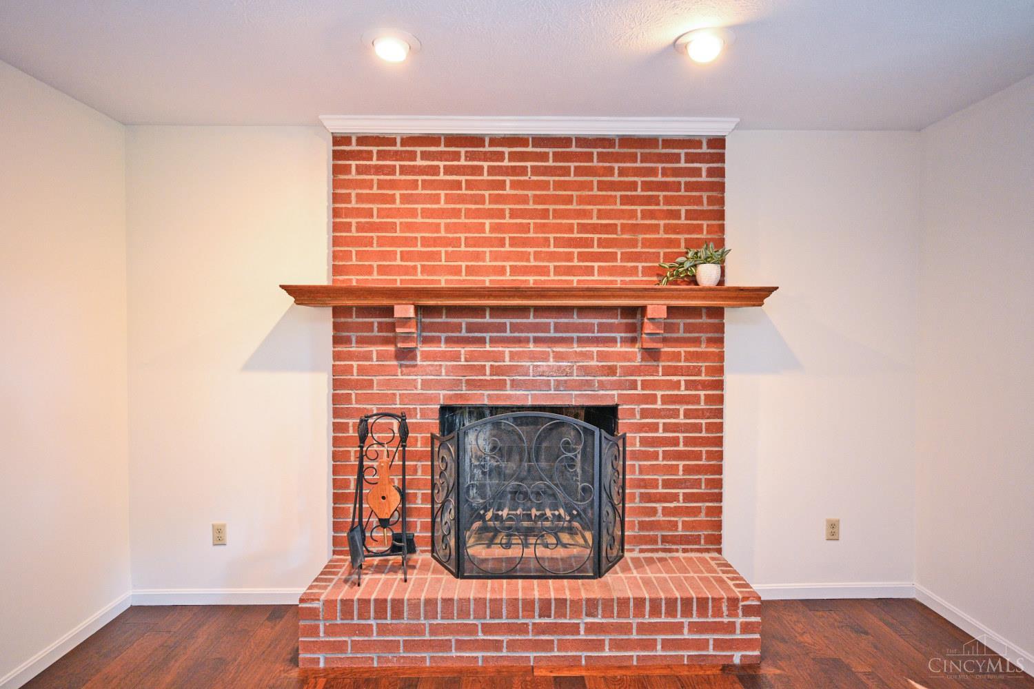 8738 Sarahs Bend Drive, Colerain Twp, OH, 45251 — photo 16