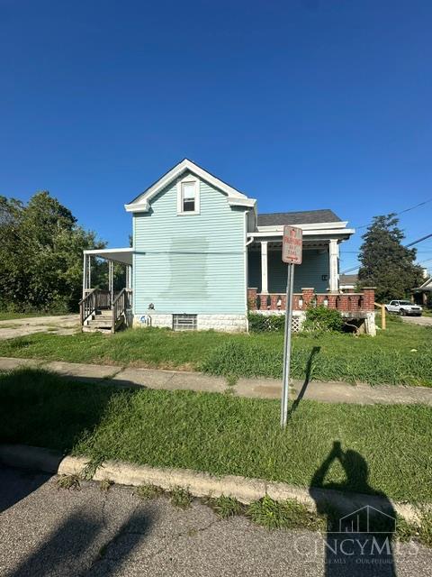 1701 De Armand Avenue