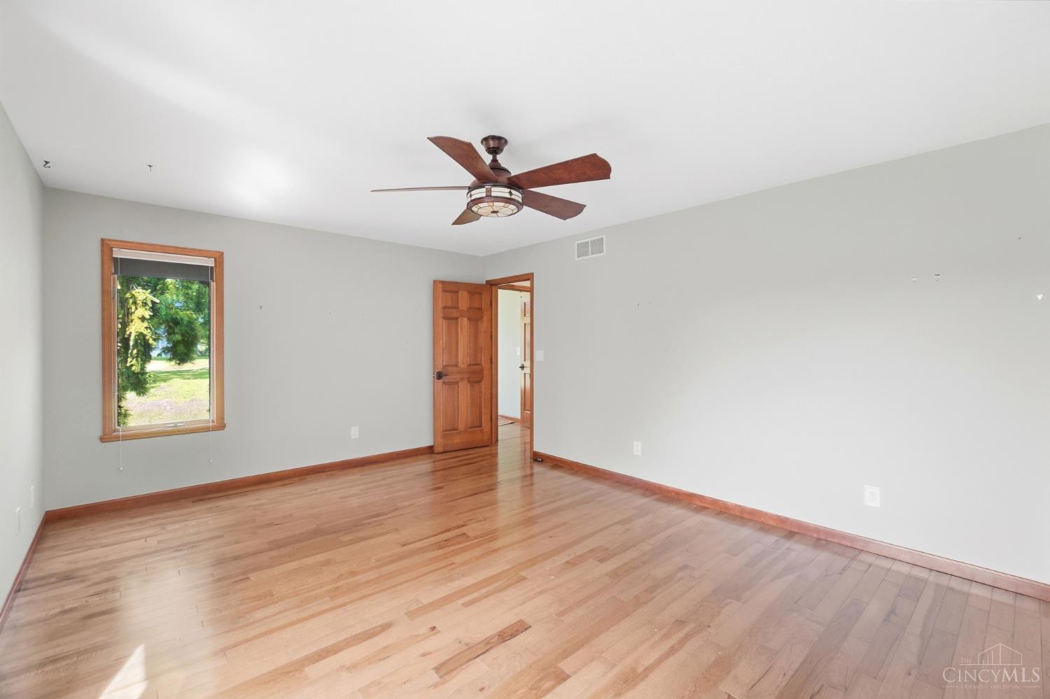 5343 Boomer Road, Green Twp, OH, 45247 — photo 21