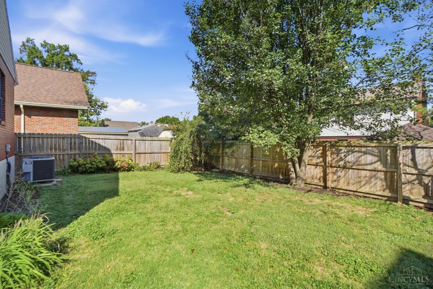 3320 Sterling Way, Cincinnati, OH, 45209 — photo 33