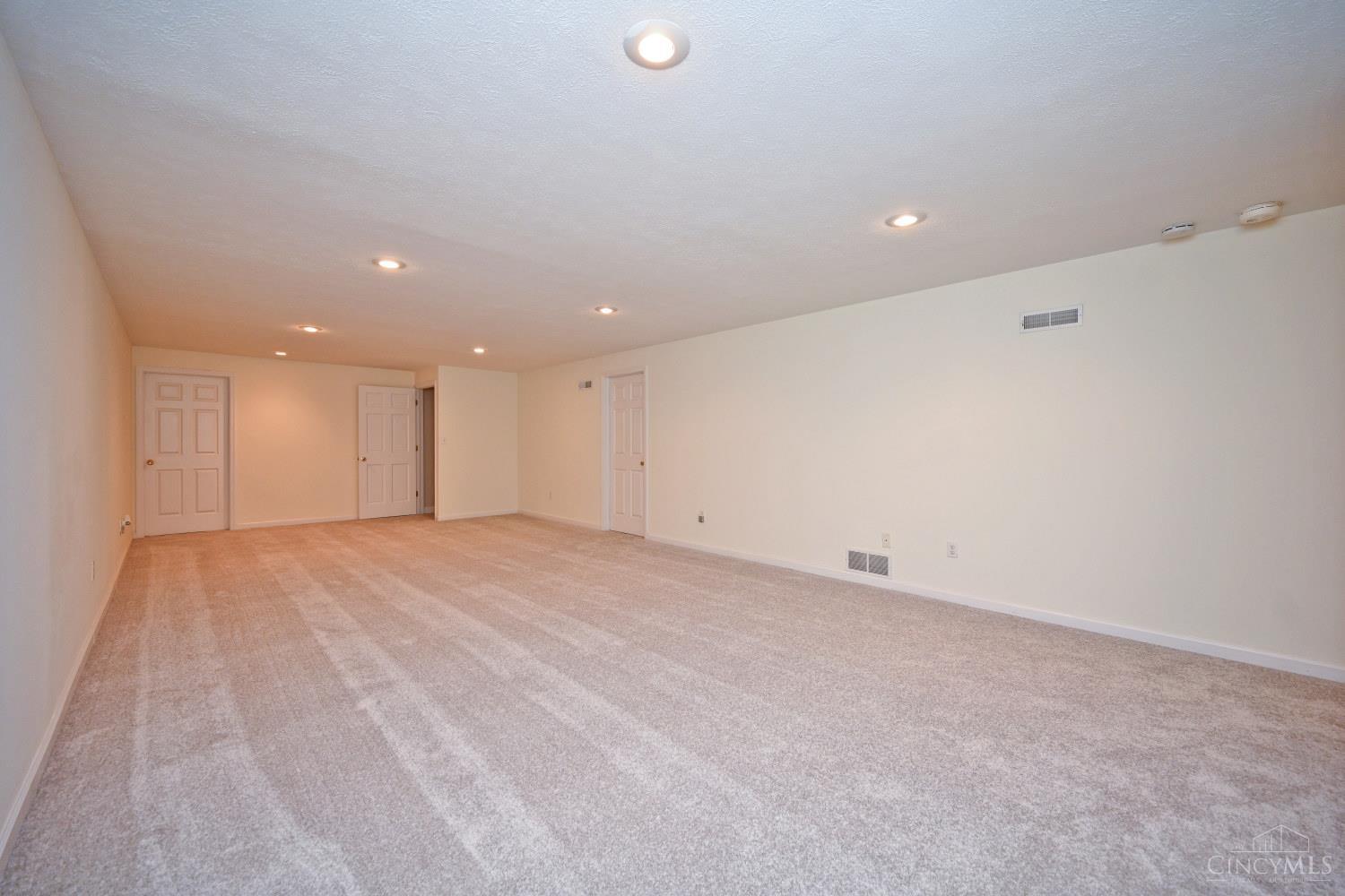 5474 Chancellor Lane, Hamilton Twp, OH, 45152 — photo 34