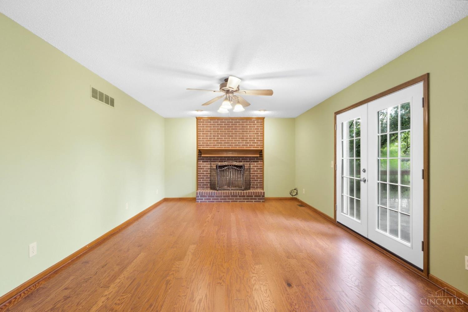 6091 Blueberry Drive, Liberty Twp, OH, 45011 — photo 9