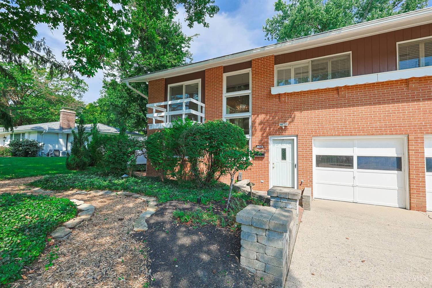7306 Redondo Court, Madeira, OH, 45243 — photo 2
