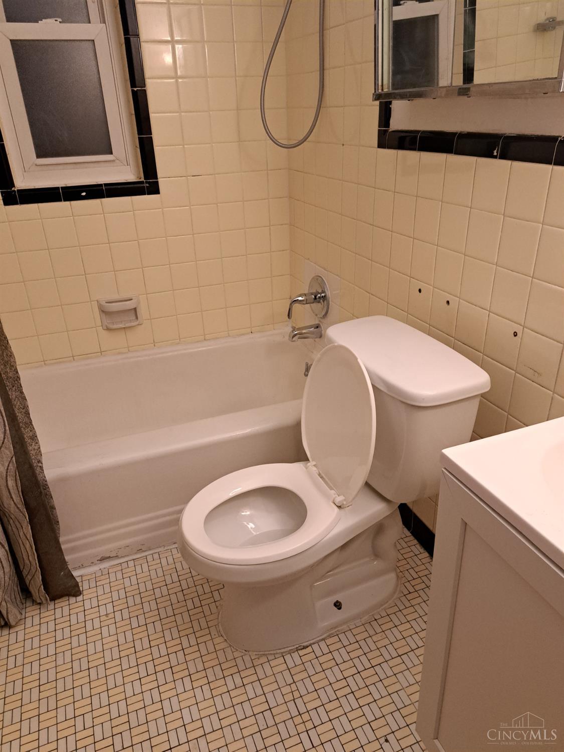 1808 Losantiville Avenue, Cincinnati, OH, 45237 — photo 35
