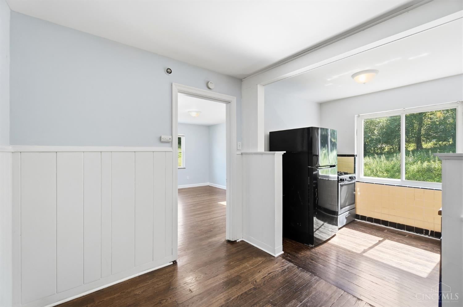 3065 Bracken Woods Lane, Cincinnati, OH, 45211 — photo 13