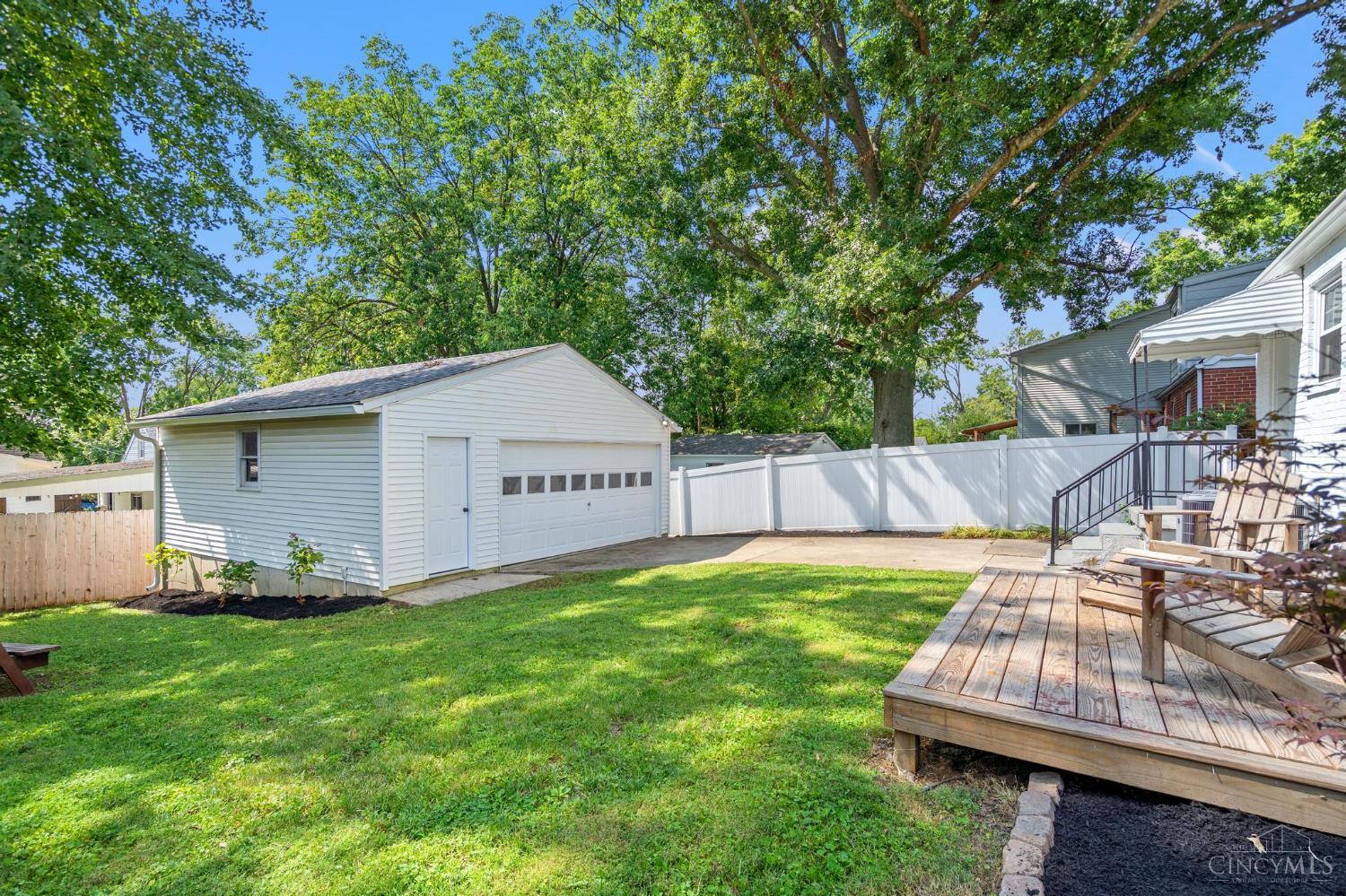 7817 Maple Leaf Drive, Madeira, OH, 45243 — photo 27