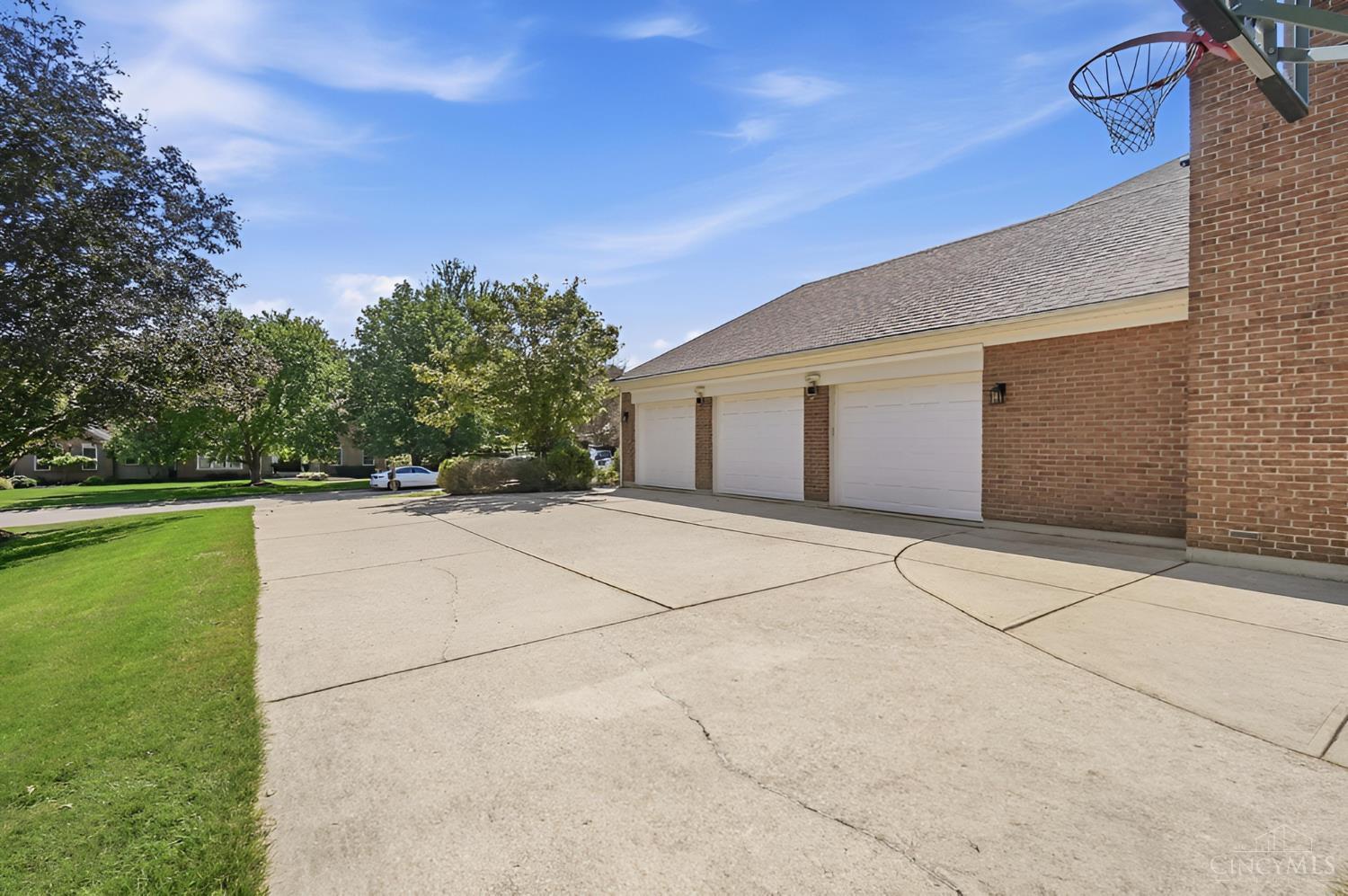 8420 Hambletonian Drive, Symmes Twp, OH, 45249 — photo 50