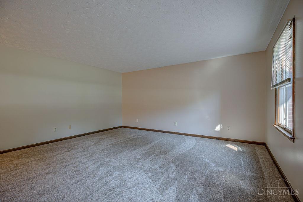 650 Leo Drive, Hamilton, OH, 45013 — photo 3