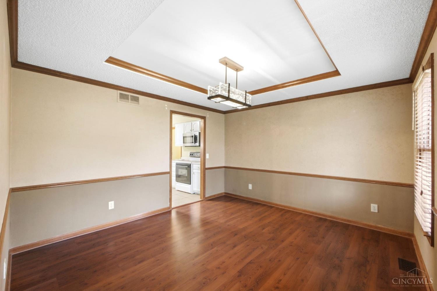6091 Blueberry Drive, Liberty Twp, OH, 45011 — photo 7