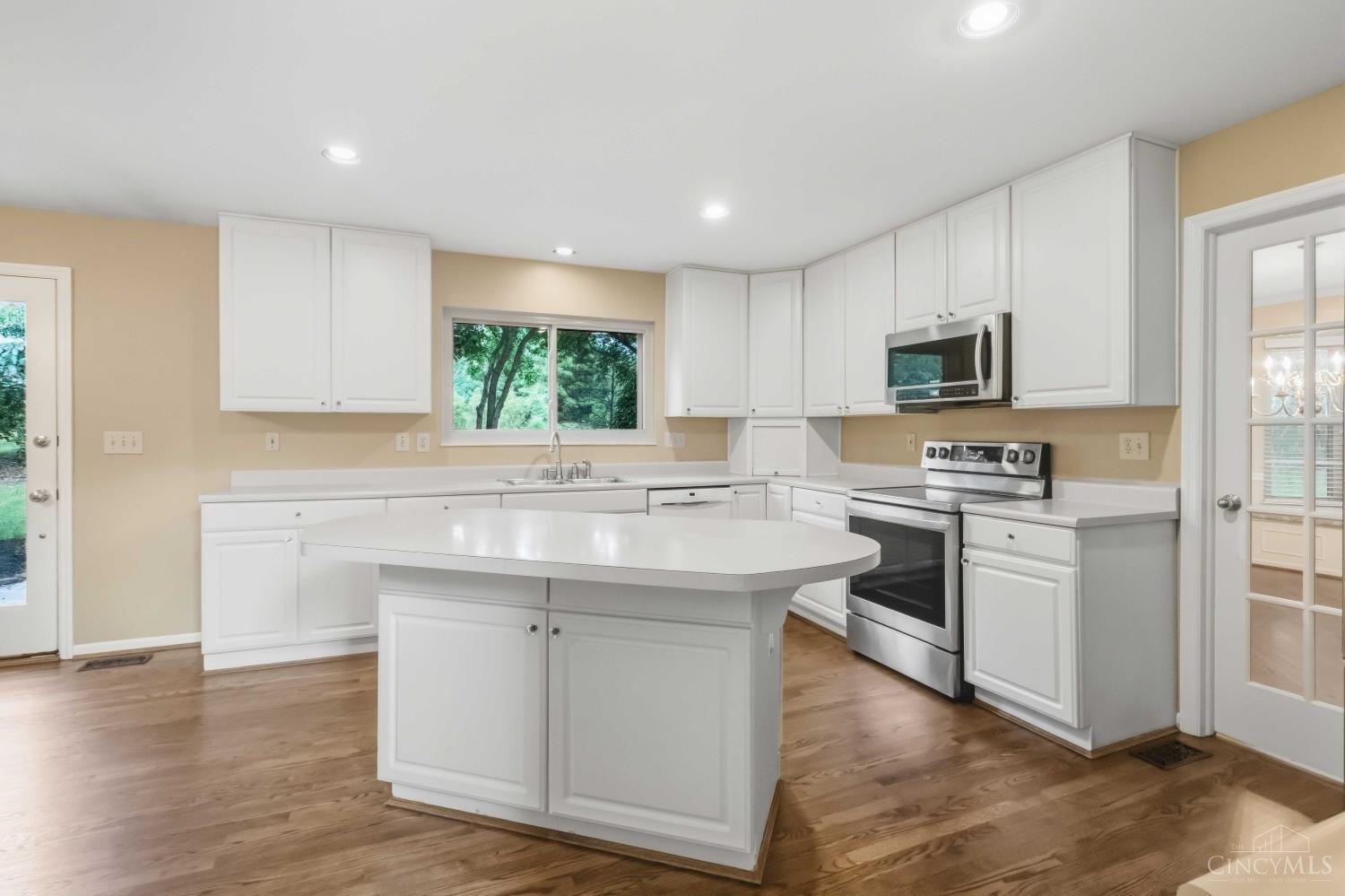 4741 Flagstone Drive, Mason, OH, 45040 — photo 10