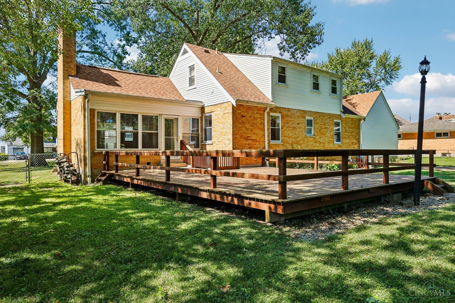 Photo 4 of Single family home for sale at 372 Greenwell Ave, Delhi Twp, OH 45238 | MLS# 1894201 | Listing updated on 2026-09-18