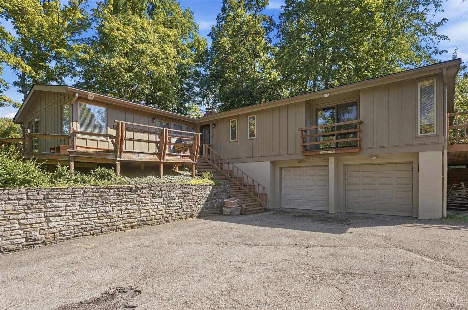 Photo 2 of Single family home for sale at 1875 Wolfangel Rd, Anderson Twp, OH 45255 | MLS# 1894305 | Listing updated on 2026-09-24