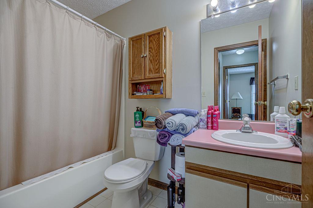 650 Leo Drive, Hamilton, OH, 45013 — photo 30