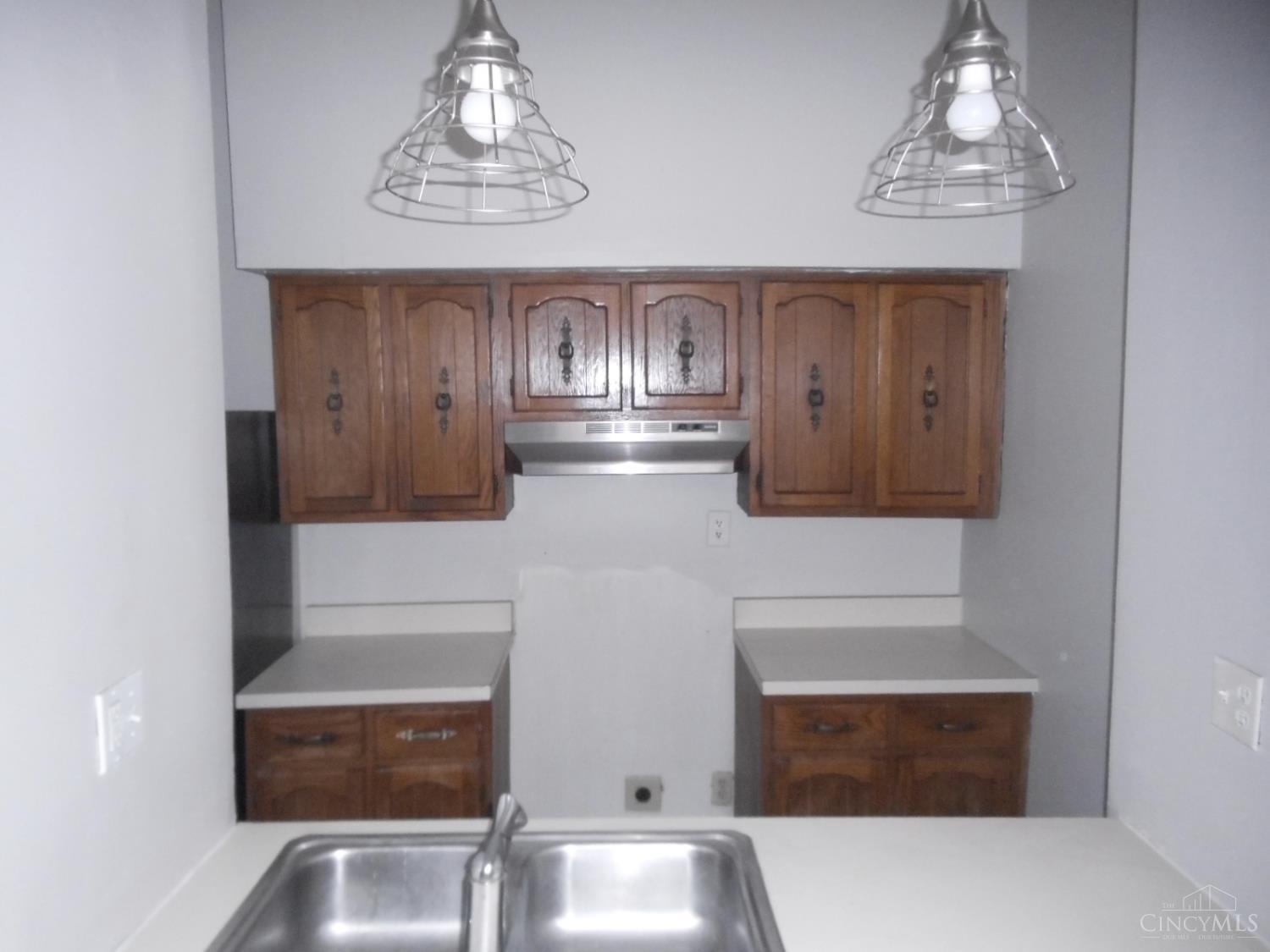 435 Hopkins Street, Cincinnati, OH, 45203 — photo 7