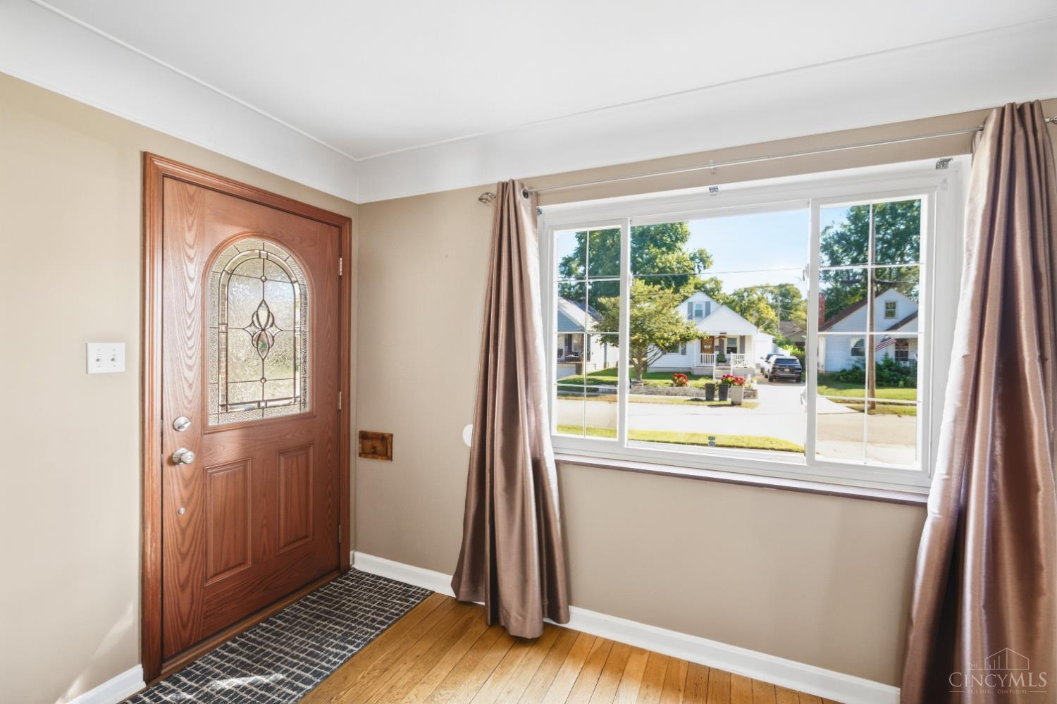 Photo 3 of Single family home for sale at 3713 Simpson Ave, Fairfax, OH 45227 | MLS# 1893123 | Listing updated on 2026-09-18