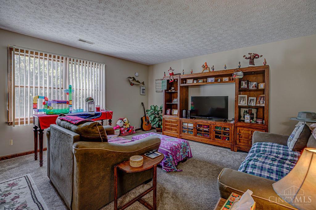 650 Leo Drive, Hamilton, OH, 45013 — photo 19