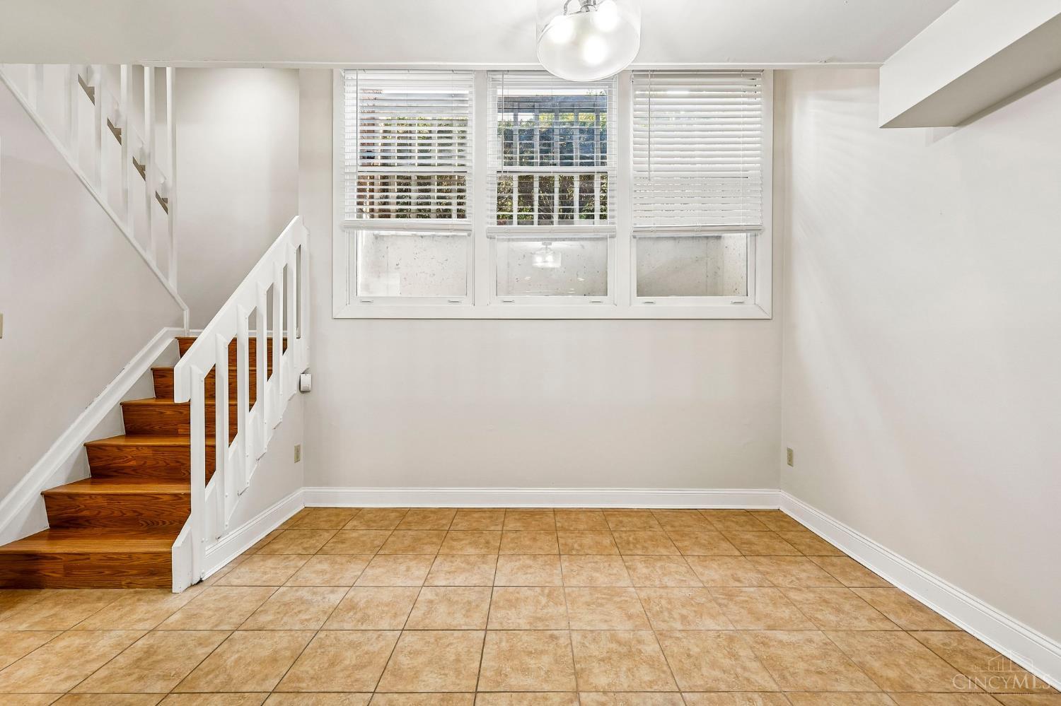 Photo 3 of Sale Pending at 2126 Gilbert Ave #B, Cincinnati, OH 45206 | MLS# 1894210 | Listing updated on 2026-09-21