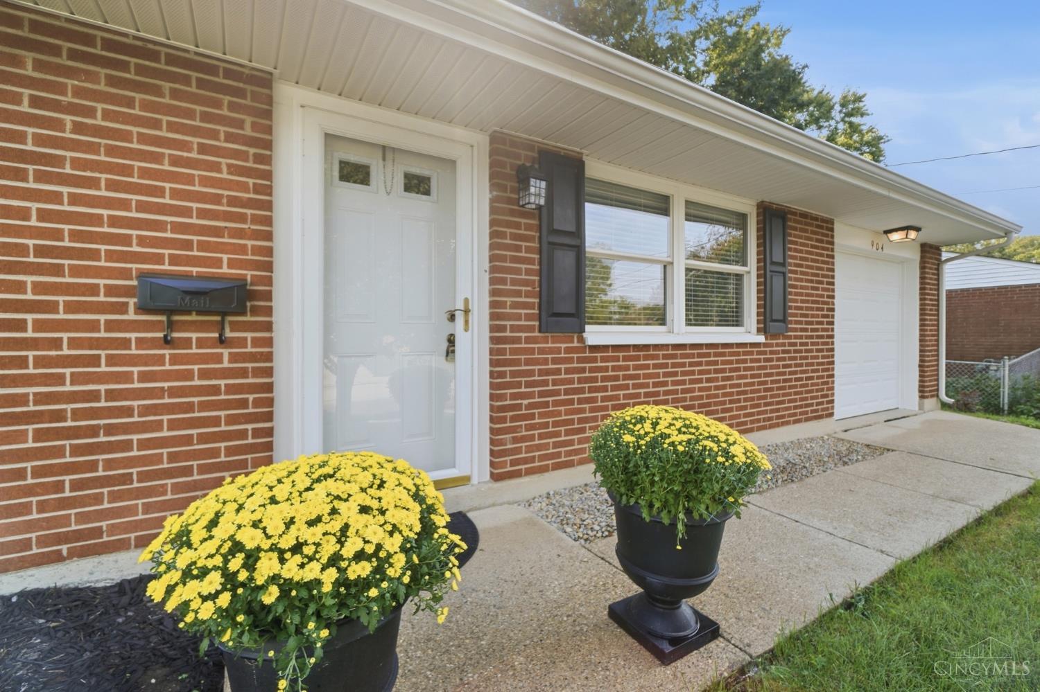 904 Hartz Drive, Lebanon, OH, 45036 — photo 3