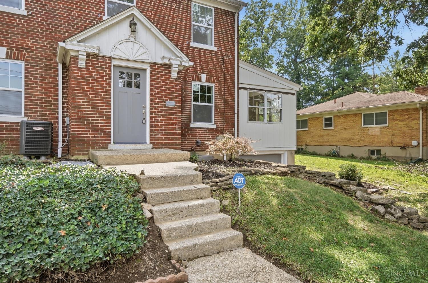 Photo 4 of Single family home for sale at 2235 W North Bnd Rd, Cincinnati, OH 45239 | MLS# 1893434 | Listing updated on 2026-09-18