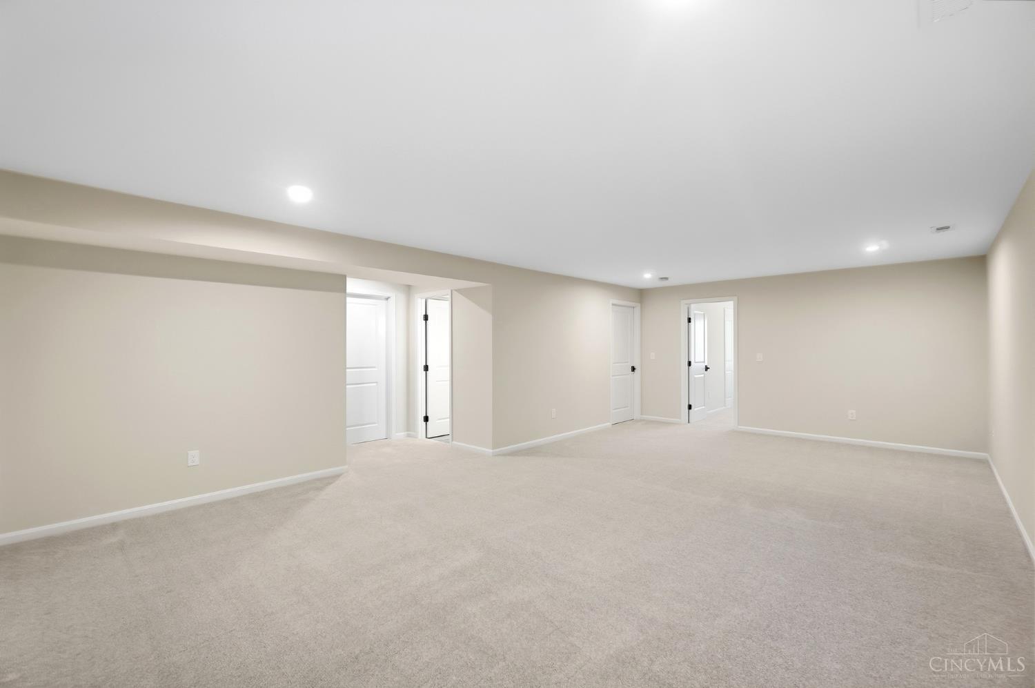 5785 Turning Leaf Way, Hamilton Twp, OH, 45039 — photo 30