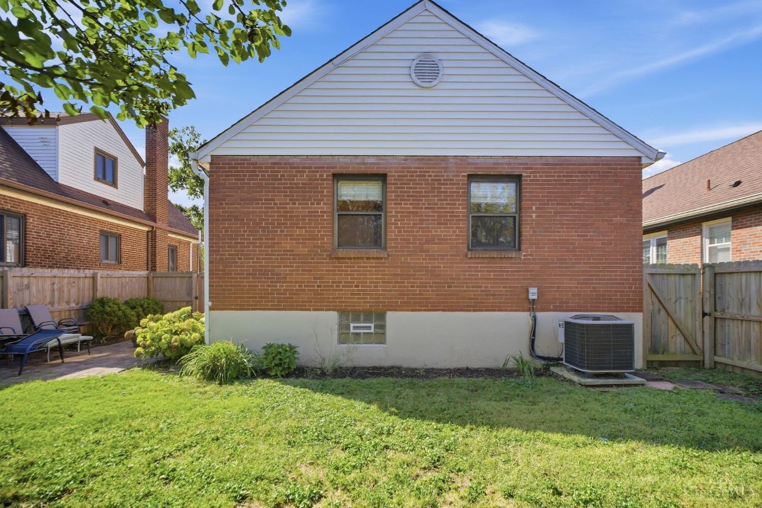 3320 Sterling Way, Cincinnati, OH, 45209 — photo 35