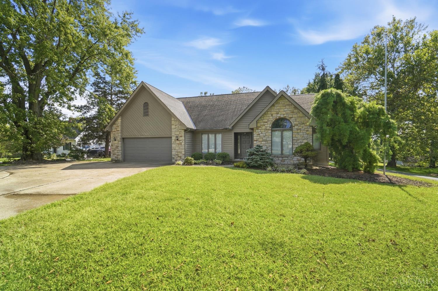 5343 Boomer Road, Green Twp, OH, 45247 — photo 3