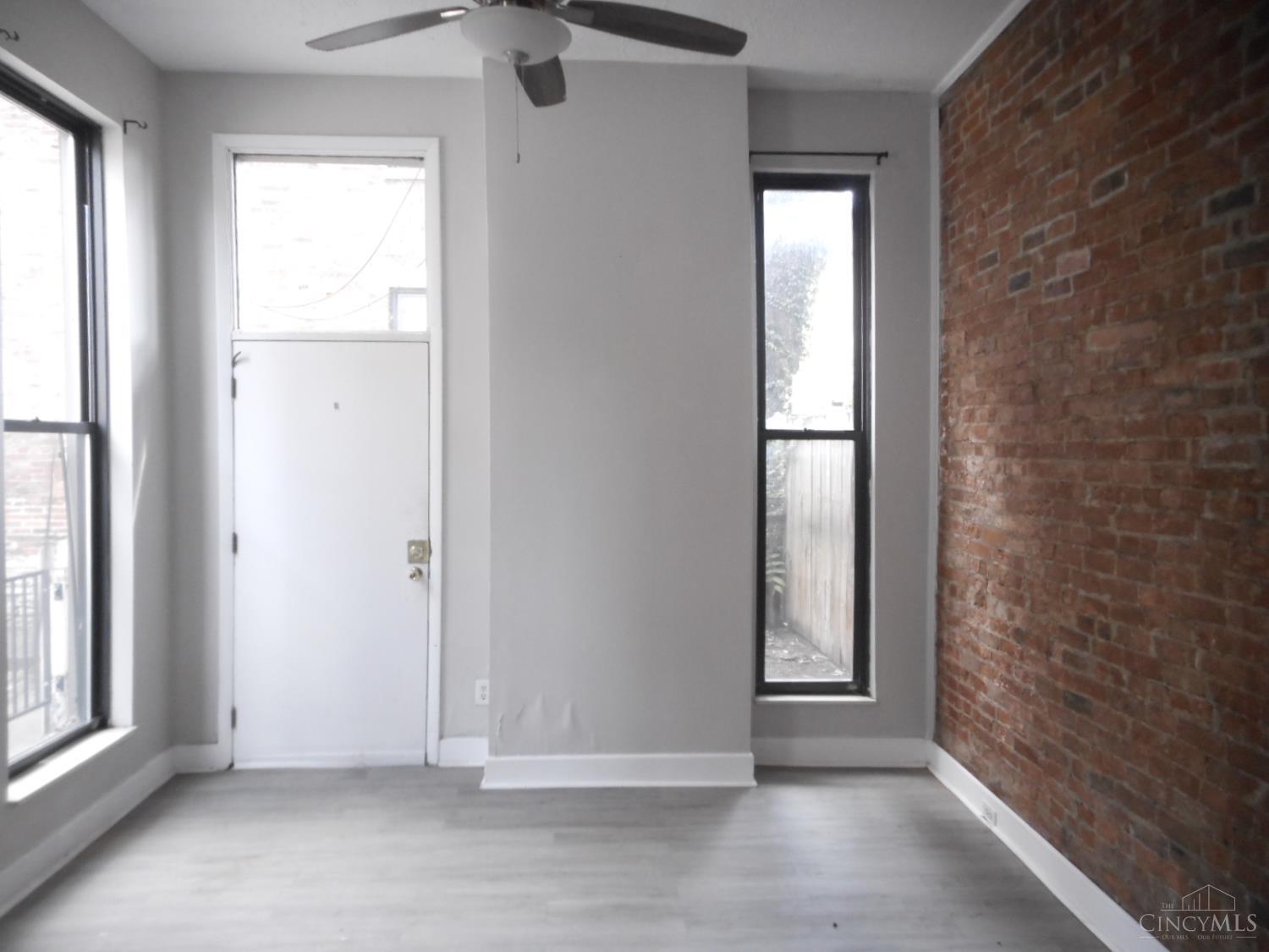 435 Hopkins Street, Cincinnati, OH, 45203 — photo 11