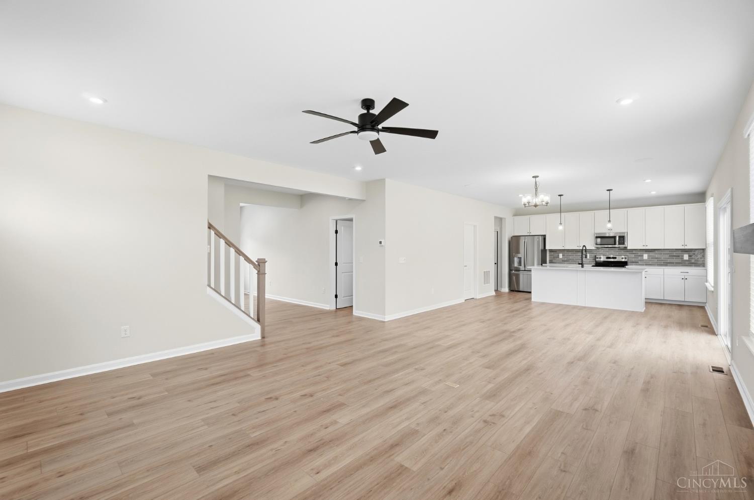 5785 Turning Leaf Way, Hamilton Twp, OH, 45039 — photo 9
