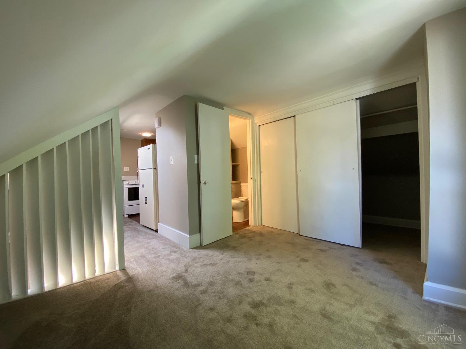 2806 Observatory Avenue, Cincinnati, OH, 45208 — photo 43