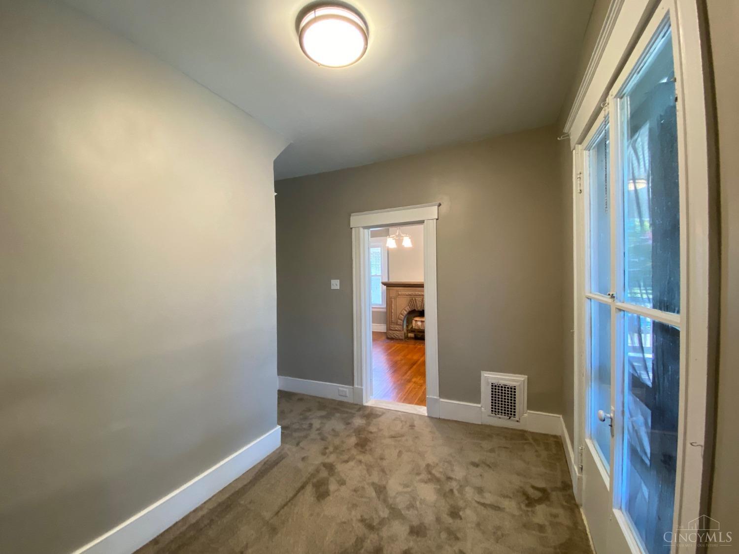 2806 Observatory Avenue, Cincinnati, OH, 45208 — photo 25