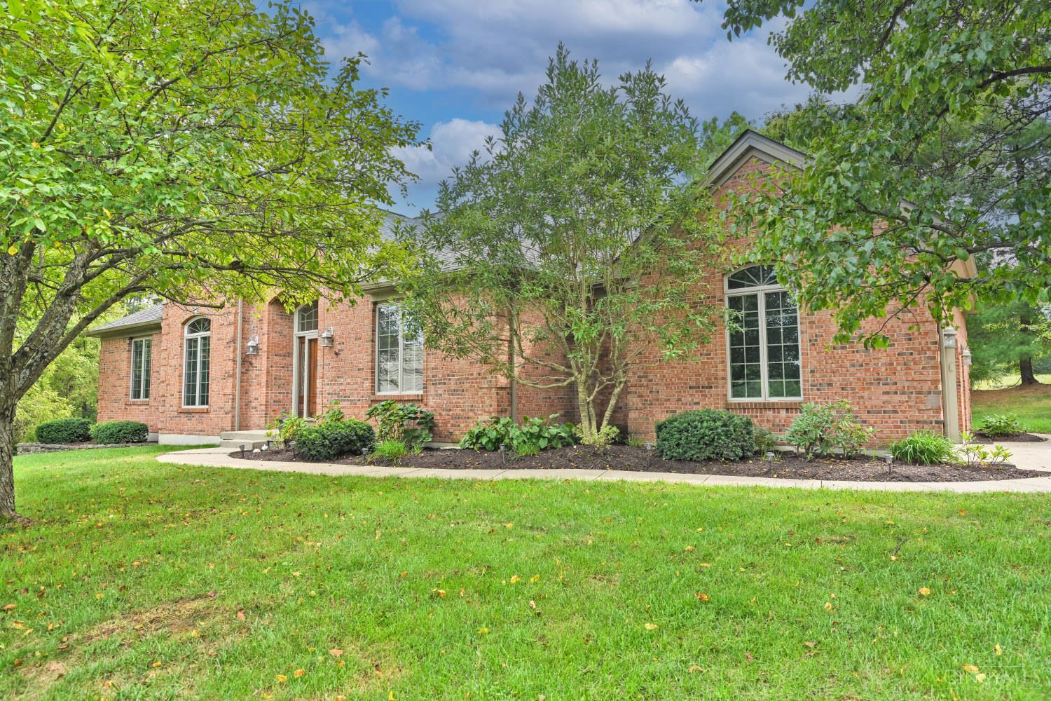 5474 Chancellor Lane, Hamilton Twp, OH, 45152 — photo 3