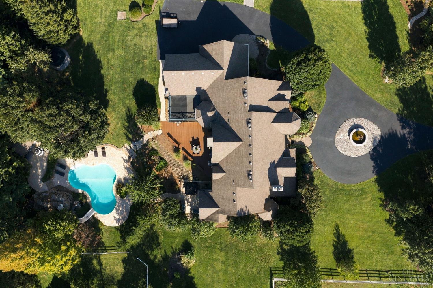 1204 Red Roan Drive, Miami Twp, OH, 45140 — photo 4