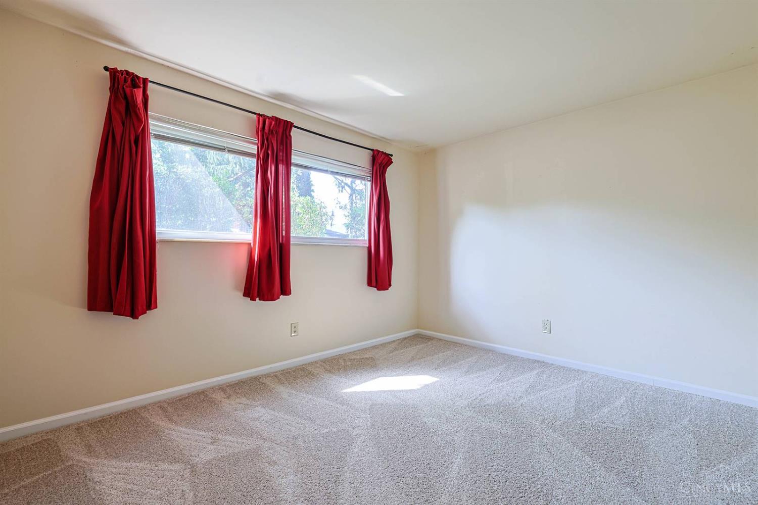 7306 Redondo Court, Madeira, OH, 45243 — photo 18