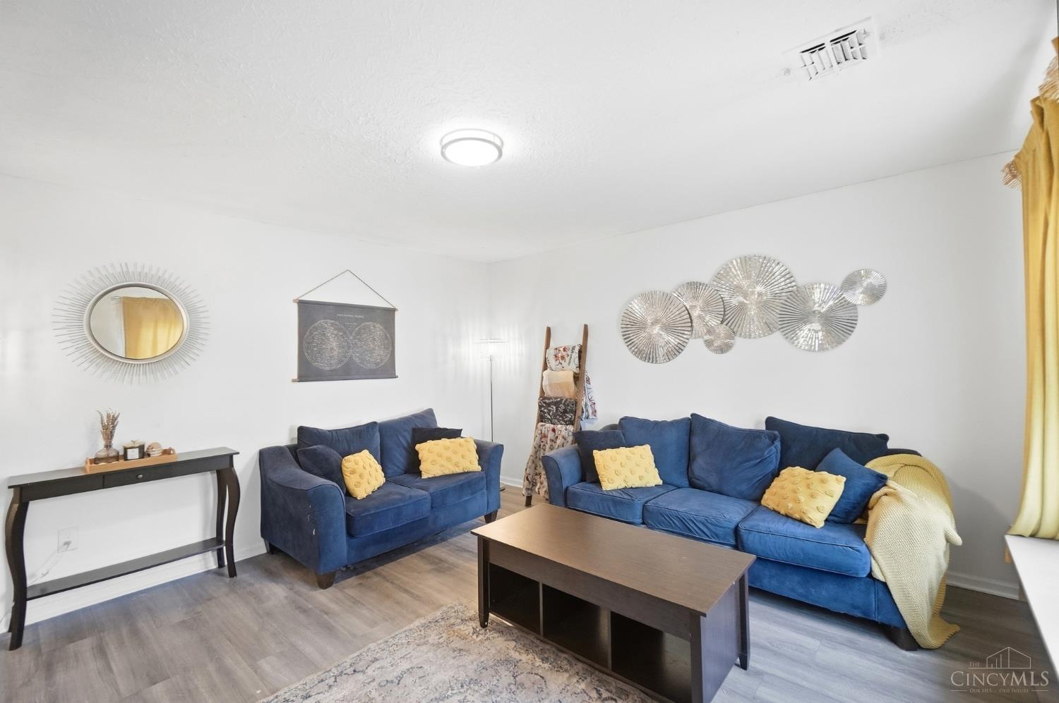 Photo 4 of Single family home for sale at 3291 Ainsworth Dr, Colerain Twp, OH 45251 | MLS# 1894358 | Listing updated on 2026-09-19